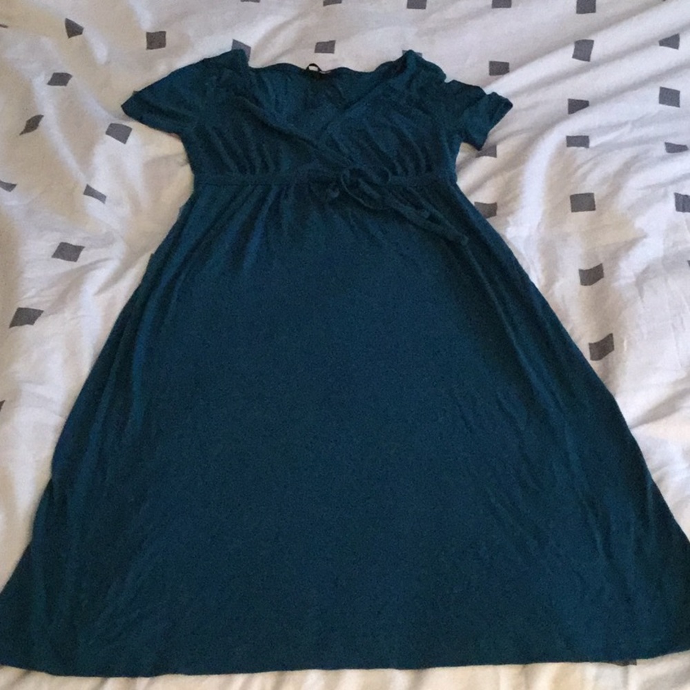 H&M emerald drawstring dress